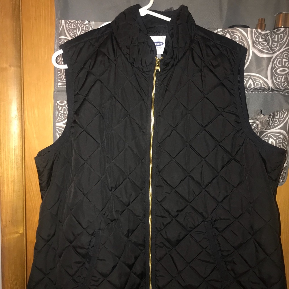 Old Navy Quilted vest